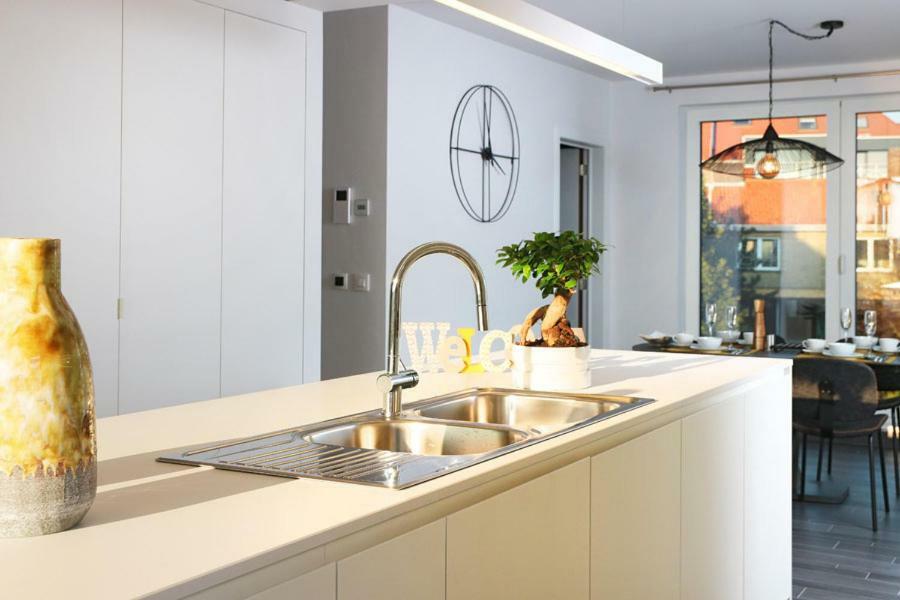 Apartment B2b Luxury Services Included *